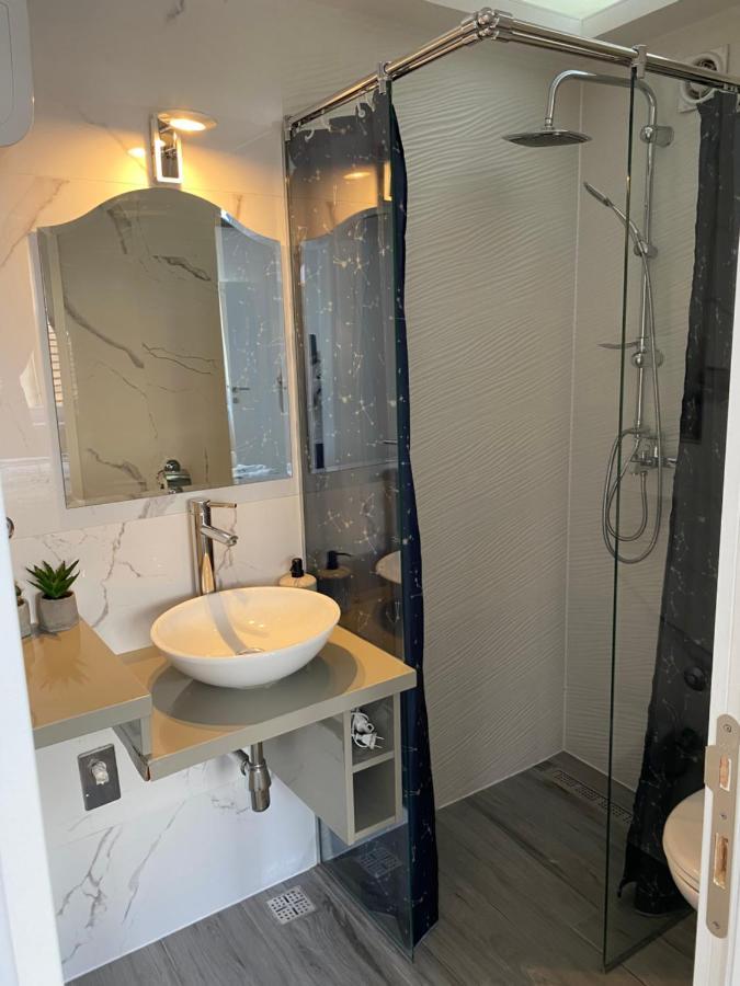Art In Paradise Apartments サラエヴォ エクステリア 写真